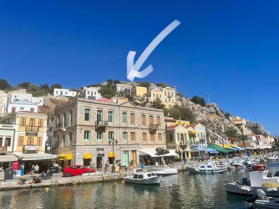 Maison Avec Terrasses Et Vues シミ エクステリア 写真